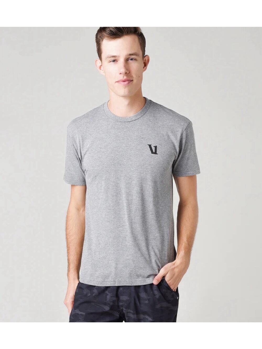 Vuori Shirt Men's Land To Sea Tee - Sz Medium